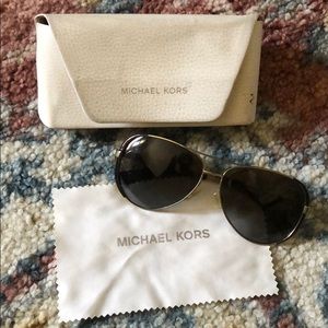 Women’s Michael Kors aviators (PERFECT CONDITION!)
